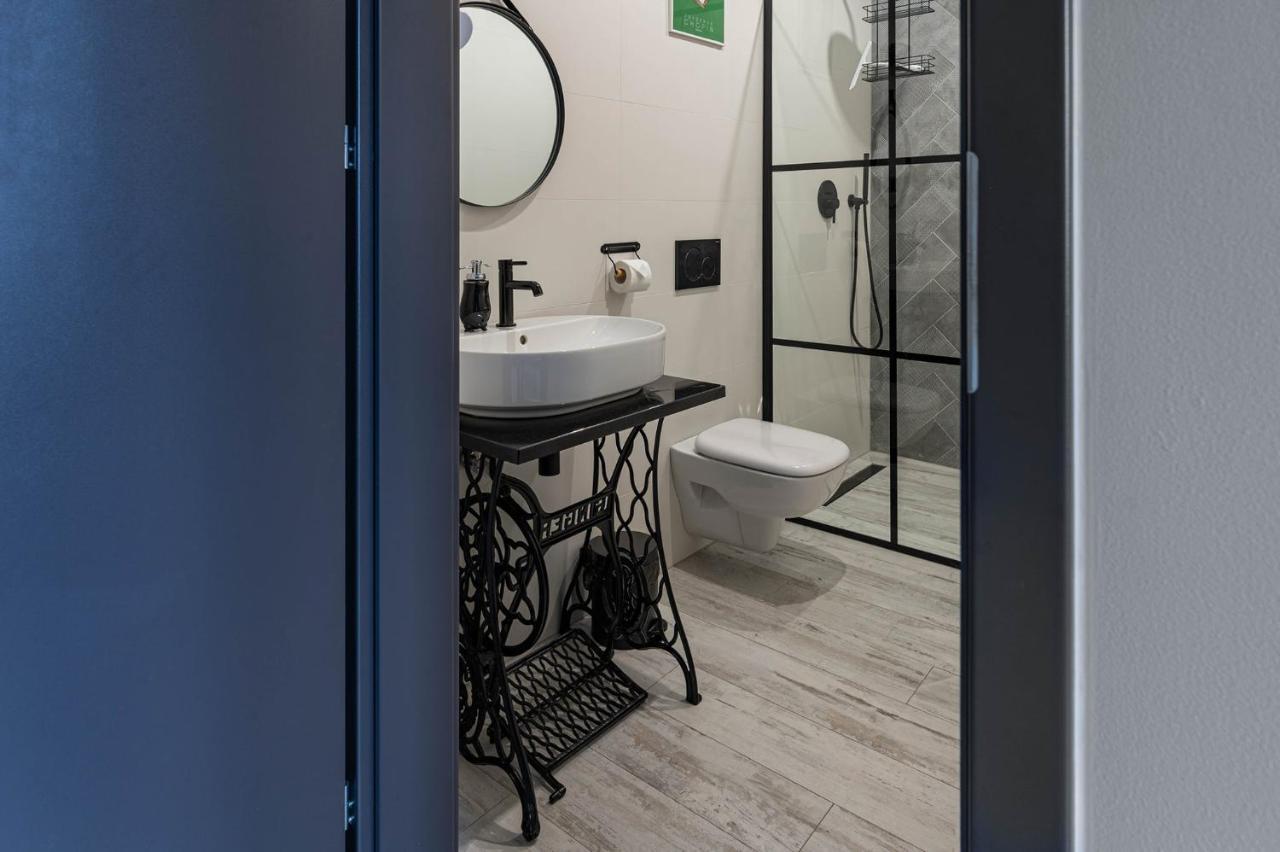 Apartamenty W Kamienicy Sieradz Extérieur photo