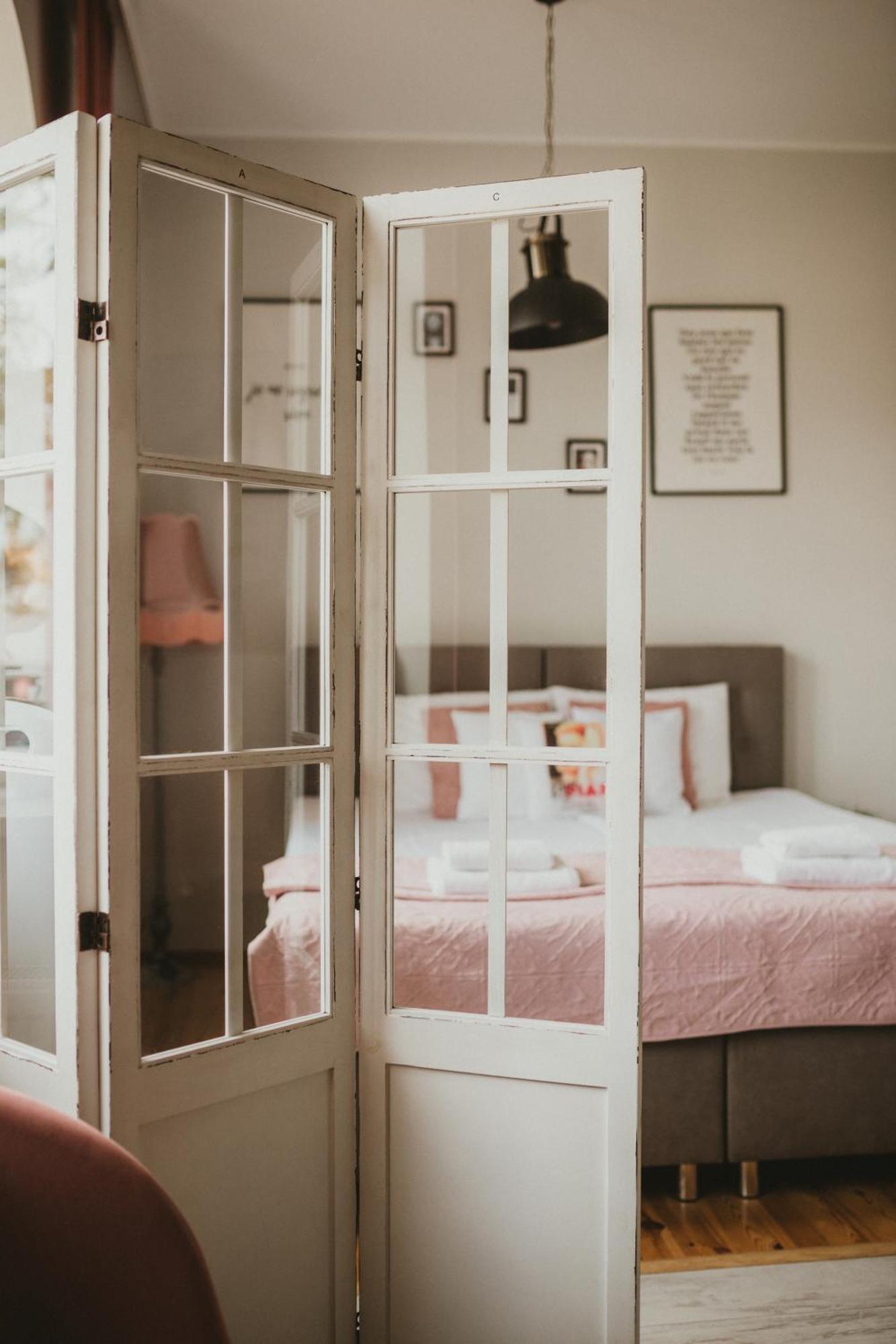 Apartamenty W Kamienicy Sieradz Extérieur photo